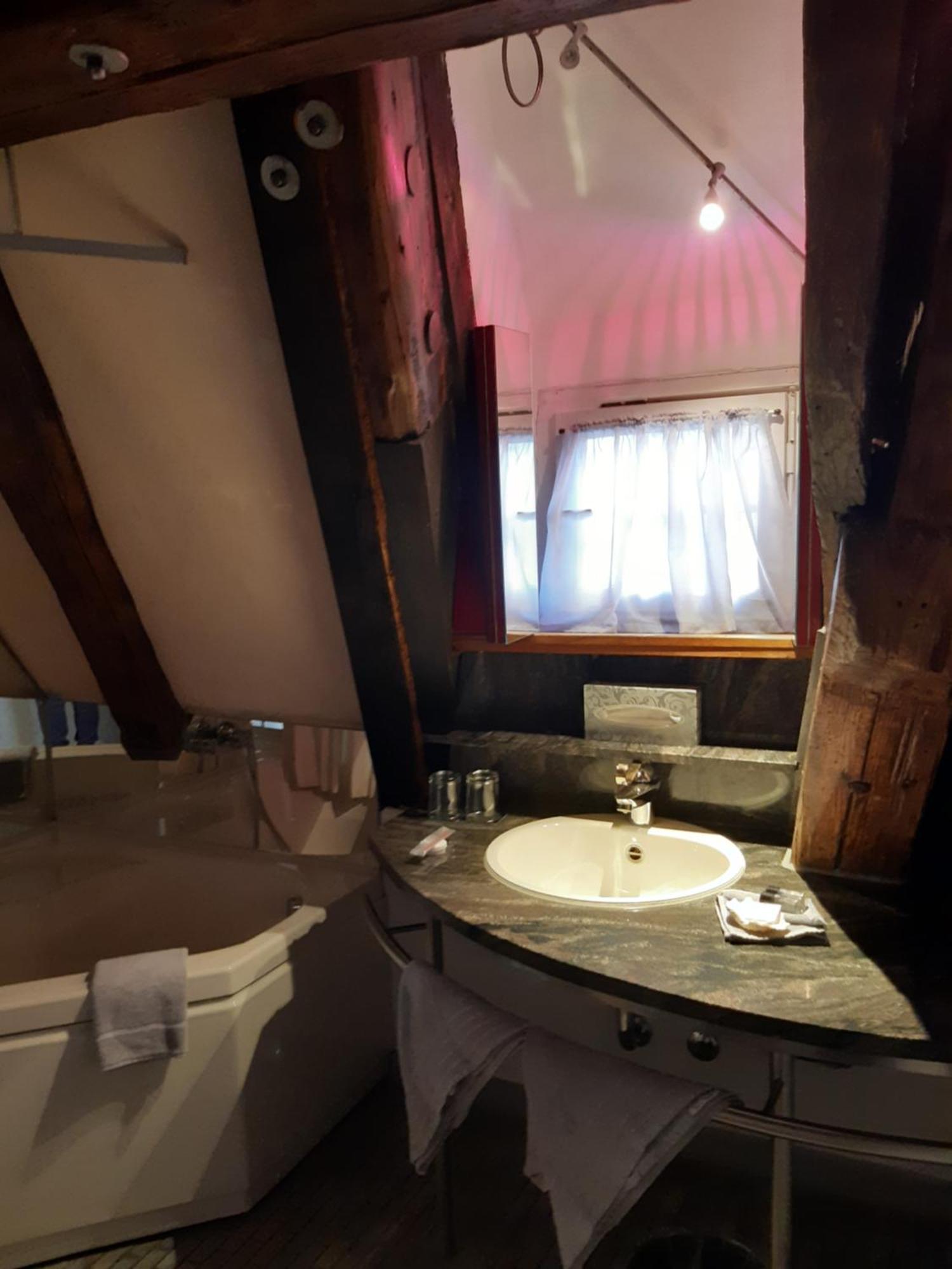 乌尔姆 Schiefes Haus酒店 客房 照片